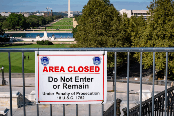 US Senate Fails to Pass Stopgap Bill, Government Shuts Down US_Senate_Fails_to_Pass_Stopgap_Bill__Government_Shuts_Down