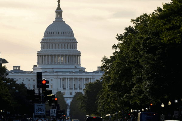 US Shutdown Blues: Markets on Edge as Government Halts US_Shutdown_Blues__Markets_on_Edge_as_Government_Halts