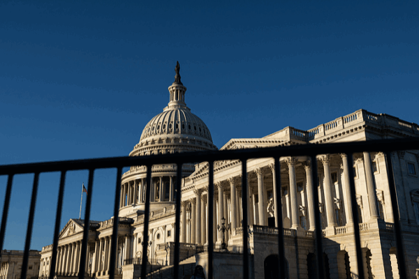 US Shutdown Enters Third Week: 60K Aviation Workers Left Unpaid US_Shutdown_Enters_Third_Week__60K_Aviation_Workers_Left_Unpaid