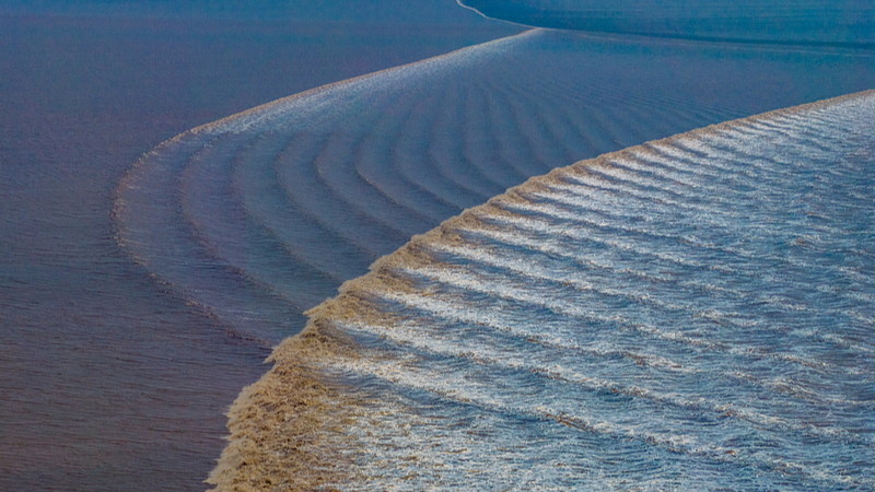 Qiantang River Tidal Bore Peaks October 8-9 🌊 Qiantang River Tidal Bore Peaks October 8-9 🌊 video poster
