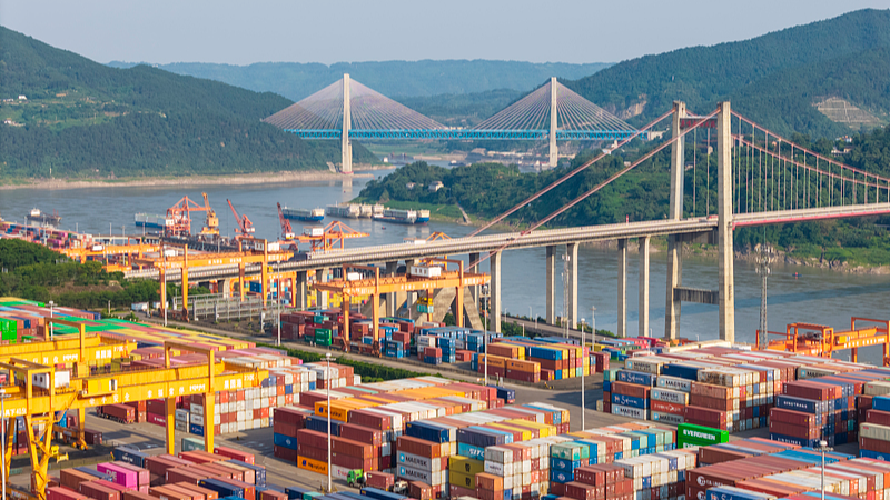 Xi_Jinping_Urges_Asia_Pacific_Unity_and_Openness_at_APEC_CEO_Summit - News for amigos, by amigos Xi_Jinping_Urges_Asia_Pacific_Unity_and_Openness_at_APEC_CEO_Summit