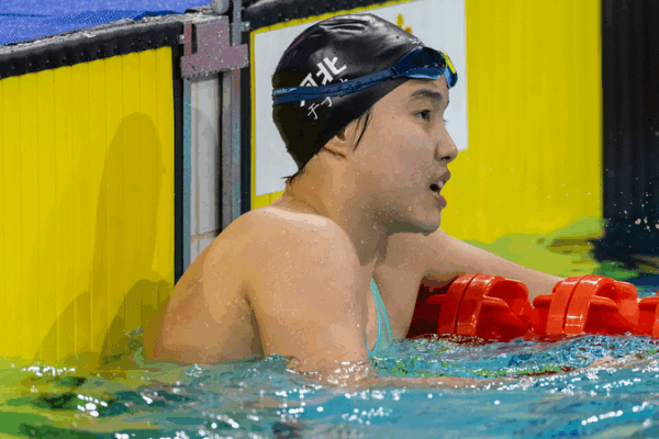 13_year_old_Yu_Zidi_smashes_200m_IM_Asian_record