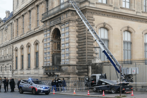 Louvre Heist: Two More Suspects Charged as Search for €88M Jewels Continues Louvre Heist: Two More Suspects Charged as Search for €88M Jewels Continues