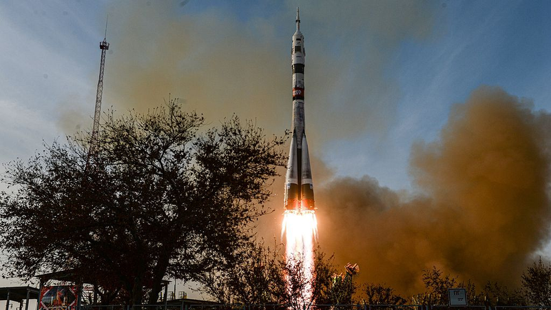 Soyuz MS-28 Carries Three Astronauts & AI to the ISS 🚀