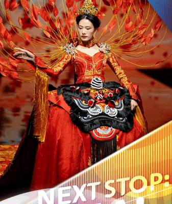 Awakening_Lion_Roars_on_Beijing_Runway video poster