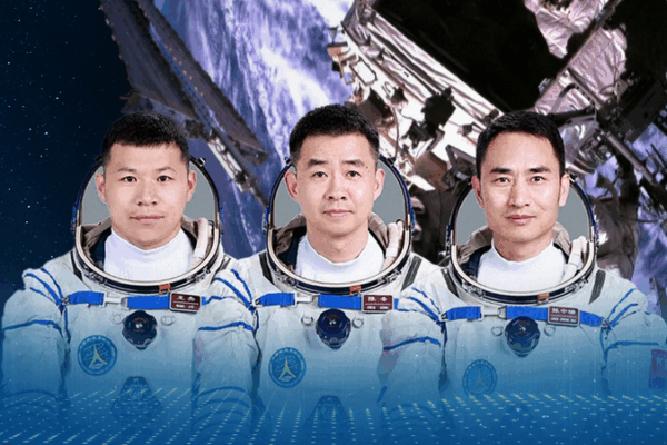 Shenzhou-20 Crew Set to Return to Earth Today 🚀 video poster