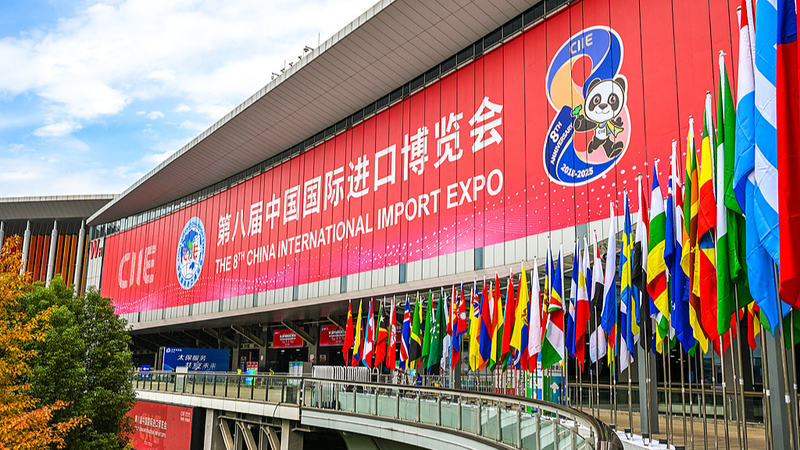 CIIE8_Sparks_Global_Collaboration_and_Fresh_Consumption_Momentum video poster