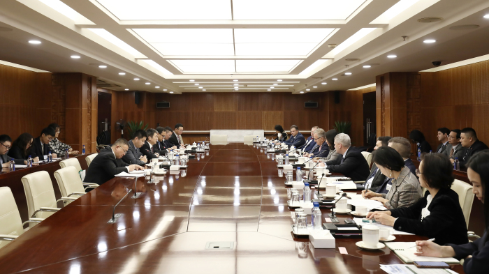 China_Urges_U_S__to_Foster_Favorable_Environment_for_Agri_Cooperation - News for amigos, by amigos China_Urges_U_S__to_Foster_Favorable_Environment_for_Agri_Cooperation