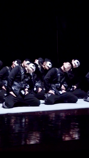 Chinese_Dance_Drama_Deep_in_Memory_Brings_Nanjing_Massacre_to_Life_in_Paris video poster