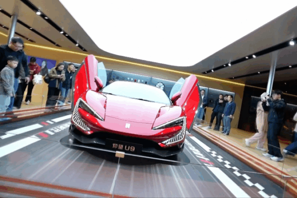 Global_Enthusiasm_at_23rd_Guangzhou_Auto_Show video poster