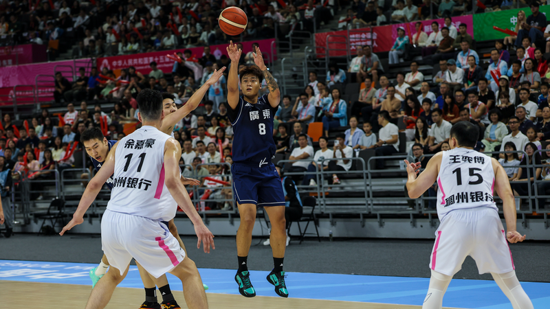 Guangdong_Cruises_to_93_65_Win_Over_Zhejiang_at_15th_National_Games