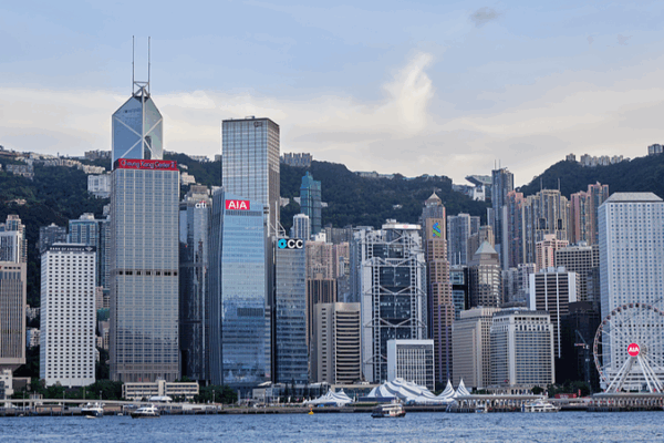 He_Lifeng_Unveils_New_Growth_Opportunities_for_Hong_Kong