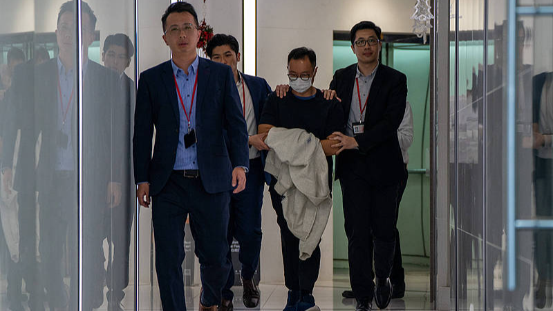 Hong_Kong_ICAC_Arrests_8_in_Fire_Renovation_Probe