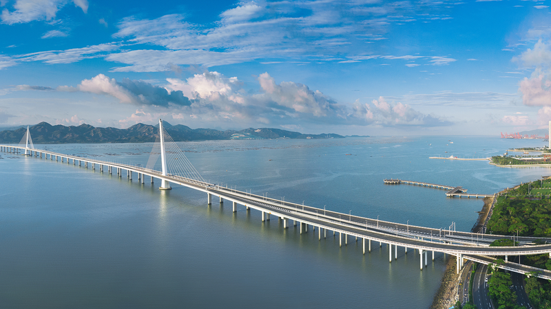 How_the_Hong_Kong_Zhuhai_Macao_Bridge_Powered_the_15th_National_Games_poster - News for amigos, by amigos How_the_Hong_Kong_Zhuhai_Macao_Bridge_Powered_the_15th_National_Games video poster