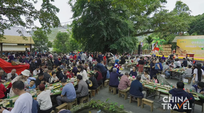 La_aomen_Festival_in_Hainan__A_Vibrant_Feast_of_Li_Culture