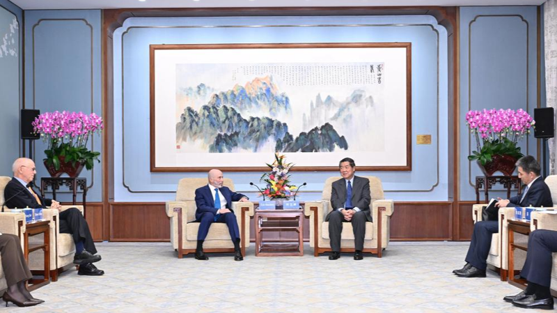 MQNOPWS7MKKYFXV3Z6XJ - News for amigos, by amigos China’s Vice Premier Urges Stable China-U.S. Economic Ties