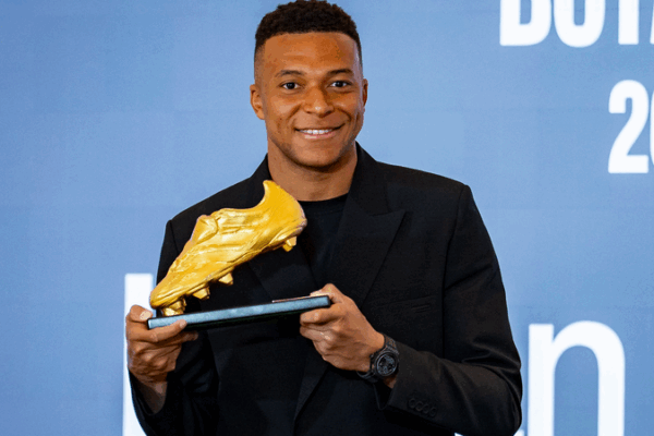 Mbappe Wins European Golden Boot with 31 Goals in Debut Season Mbappe_Wins_European_Golden_Boot_with_31_Goals_in_Debut_Season