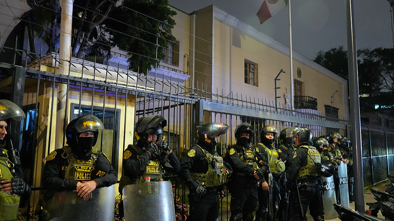 Peru_Severs_Ties_with_Mexico_After_Asylum_Row - News for amigos, by amigos Peru_Severs_Ties_with_Mexico_After_Asylum_Row