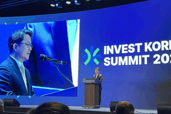 Record__1_21B_Pledged_at_Invest_Korea_Summit_Amid_APEC_Buzz