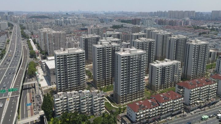 Shanghai_Bids_Farewell_to_Chamber_Pots_in_Major_Urban_Renewal - News for amigos, by amigos Shanghai_Bids_Farewell_to_Chamber_Pots_in_Major_Urban_Renewal