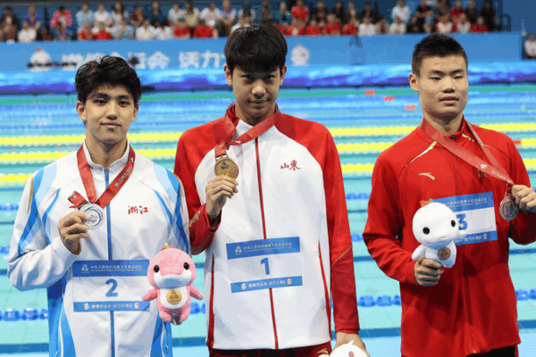 Six_Golds_on_Day_4__Zhang_Zhanshuo_Dominates_1500m_Freestyle