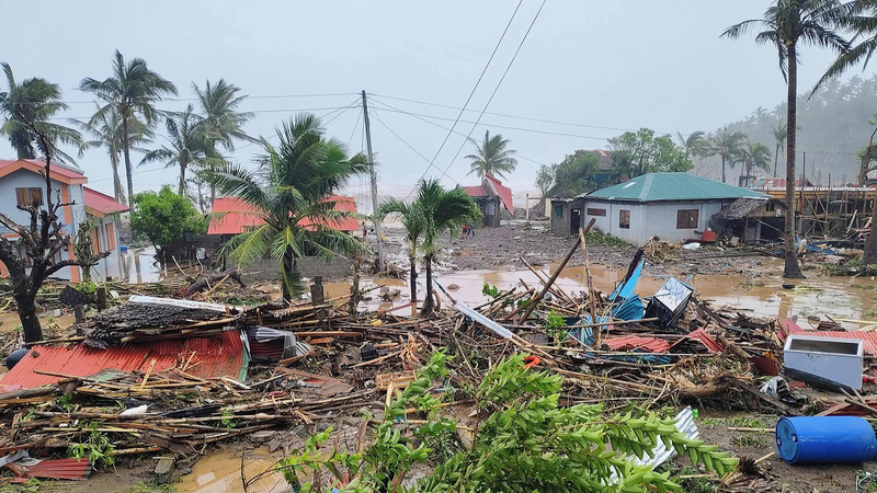 Super_Typhoon_Fung_wong_Makes_Landfall_in_Aurora - News for amigos, by amigos Super_Typhoon_Fung_wong_Makes_Landfall_in_Aurora