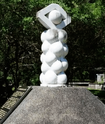 Taroko_Monument__Honoring_Truku_Heroes_of_1914 video poster