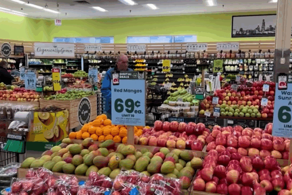 Trump_Cuts_Tariffs_on_Groceries_Ahead_of_Thanksgiving video poster