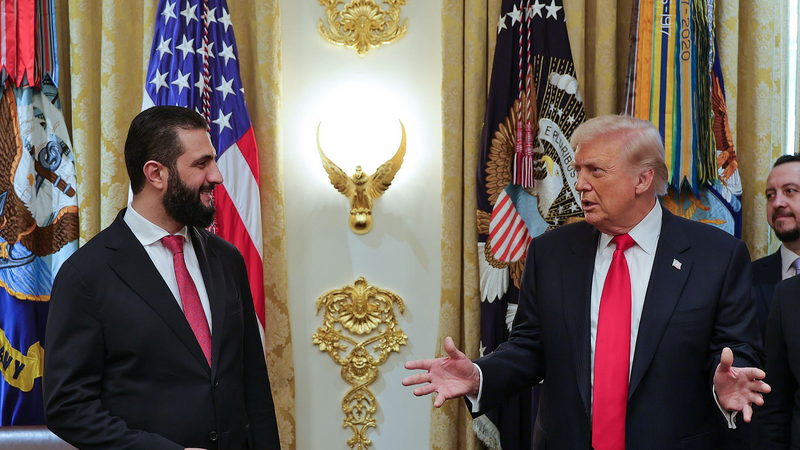 Trump_Meets_Syrian_Interim_Leader_al_Sharaa_at_White_House