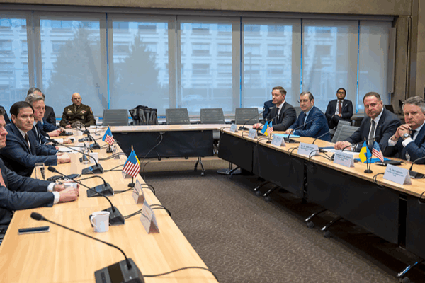 U_S__and_Ukraine_Slim_Down_Peace_Plan_to_19_Points_after_Geneva_Talks