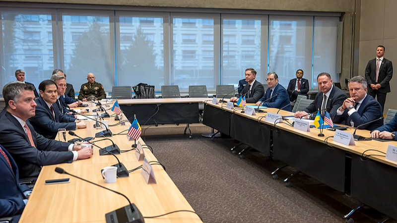 U_S__and_Ukraine_Slim_Down_Peace_Plan_to_19_Points_after_Geneva_Talks