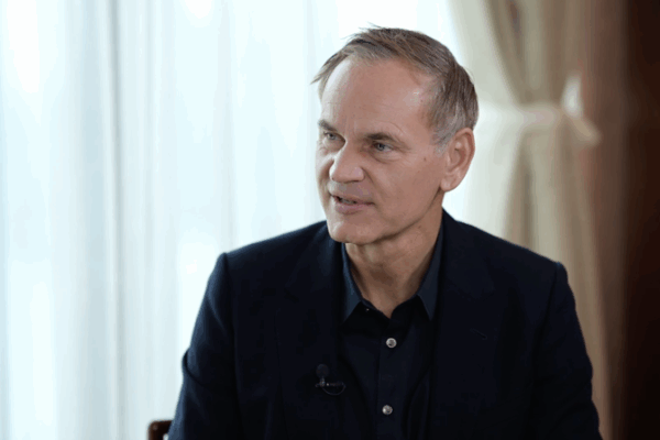 VW_CEO_Blume_on_China_s_EV_Race__Competitors___Partners video poster