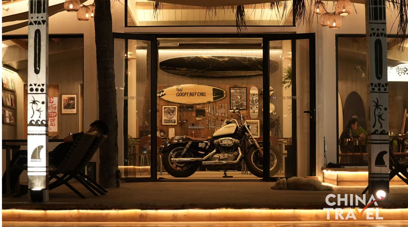 Wanning__Hainan__Riding_the_Wave_of_a_Surf_Lifestyle_in_Riyue_Bay - News for amigos, by amigos Wanning__Hainan__Riding_the_Wave_of_a_Surf_Lifestyle_in_Riyue_Bay