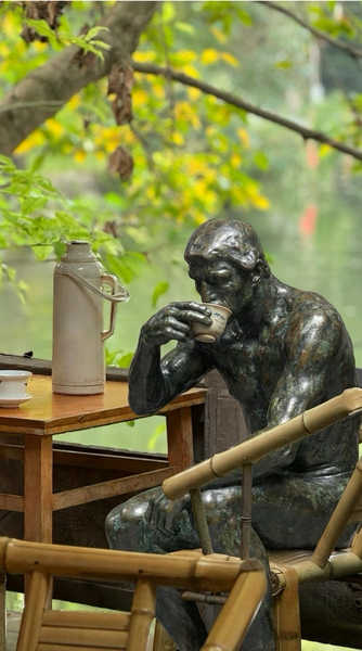 The Thinker Finds Zen: Rodin’s Statue Sips Tea in Chengdu video poster
