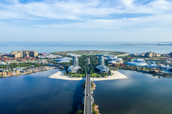 Ocean Flower Island: Danzhou’s Seaside Gem Fuels Hainan Free Trade Port video poster