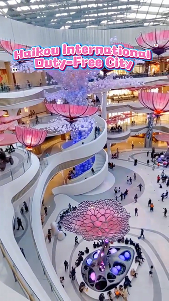 5KG3XIVZYWFFOQZ9UUYG - News for amigos, by amigos Discover Haikou Intl Duty-Free City: Asia’s Top Shopping & Culture Hub video poster