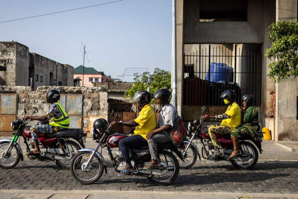 Benin_Foils_Weekend_Coup_Attempt__President_Talon_Regains_Control