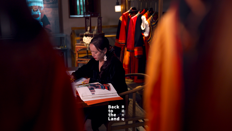 CHINAYI_s_Embroidery_Revolution__Yi_Heritage_Goes_Global_poster - News for amigos, by amigos CHINAYI_s_Embroidery_Revolution__Yi_Heritage_Goes_Global video poster