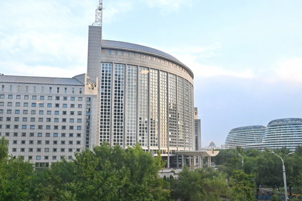 China_Urges_Japan_to_Halt_Interference_in_Military_Drills