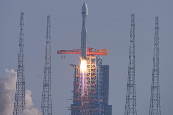 Chinese_Mainland_Launches_14th_Batch_of_Low_Orbit_Internet_Satellites