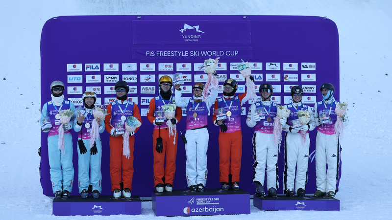 Chinese_Mainland_Wins_Gold___Silver_in_Mixed_Team_Aerials_at_Chongli