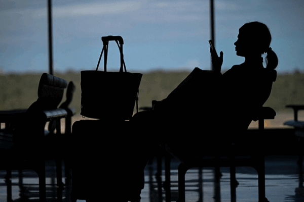 Live Radar: Venezuela’s Skies Go Silent After Trump Orders Airspace Closure video poster