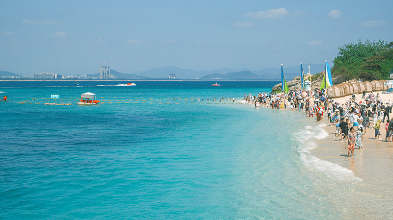 FUUC3IJRF1T0V8YORYZB - News for amigos, by amigos Hainan’s Wuzhizhou Island: From Marine Ranch to Eco-Tourism Hotspot video poster