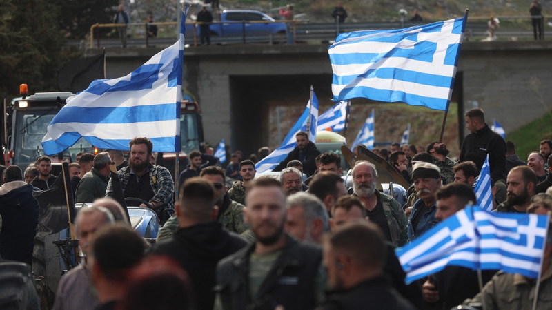 Greece_Races_to_Calm_Farmers_as_Tractors_Block_Infrastructure - News for amigos, by amigos Greece_Races_to_Calm_Farmers_as_Tractors_Block_Infrastructure