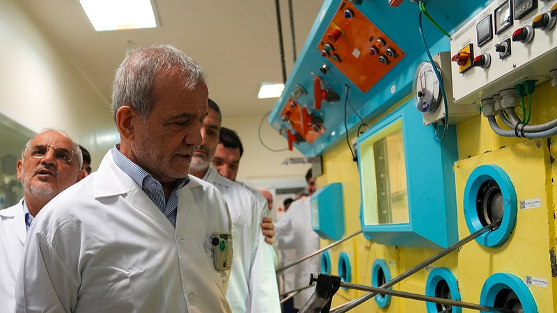 HMBS486474BY7DAXMAYZ - News for amigos, by amigos Iran Vows Harsh Response After Trump’s Military Threats