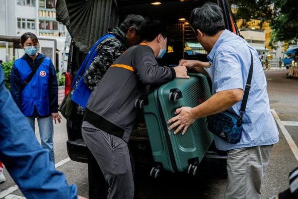 Hong_Kong_Relief_Fund_Tops__422M_After_Deadly_Fire video poster