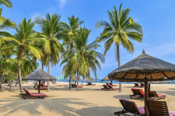 Hainan’s Tourism-Plus Strategy Unlocks New Spending Waves video poster