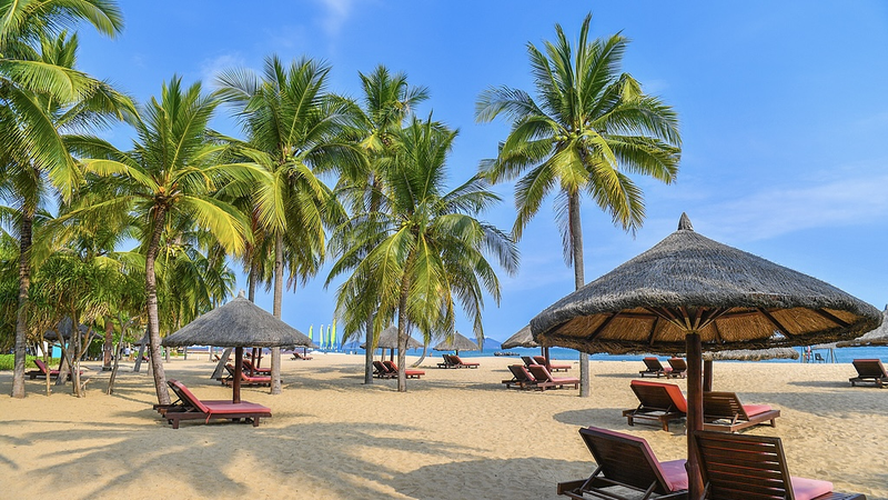 Hainan’s Tourism-Plus Strategy Unlocks New Spending Waves video poster