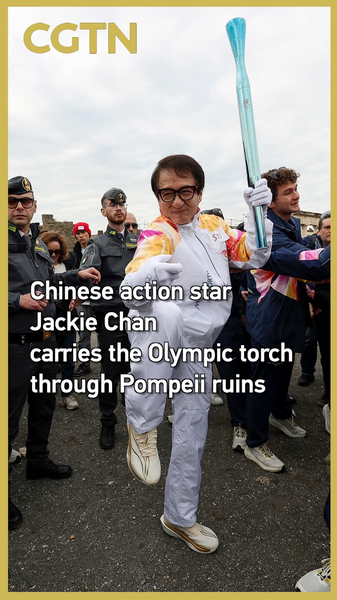Jackie_Chan_Carries_2026_Olympic_Torch_Through_Pompeii_Ruins video poster