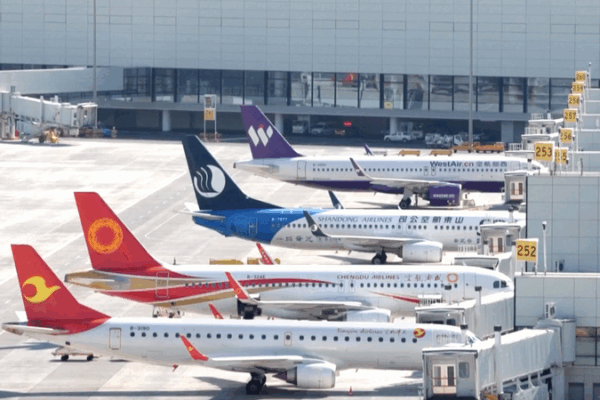 Japan_Tourism_Worries_Over_Chinese_Flight_Cancellations video poster